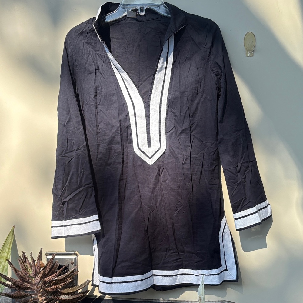 VENUS Black Tunic with White Trim